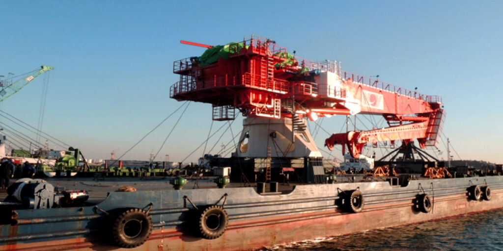 600 ton Knuckle Crane for Drillship (Coastal Transportation)